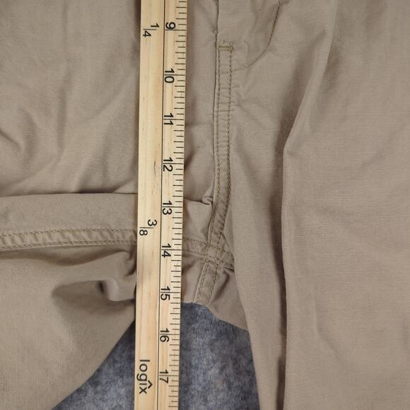 Levis Cargo Shorts Mens 40 Relaxed Fit Ripstop Outdoor Utility Pockets Summer - Picture 5 of 11